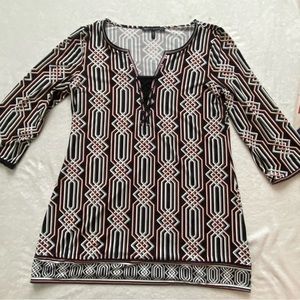 White House Black Market women’s blouse never worn